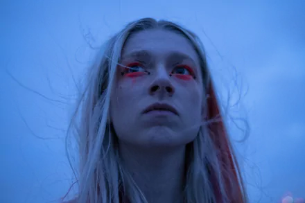 Jules Vaughn Hunter Schafer TV Show Euphoria HD Desktop Wallpaper | Background Image