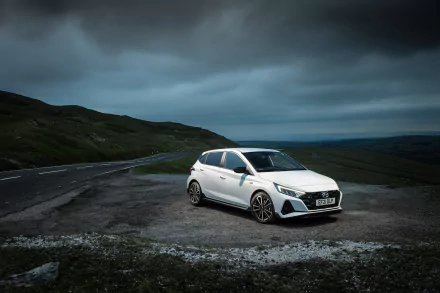  White Hyundai i20 N Line (BC3)