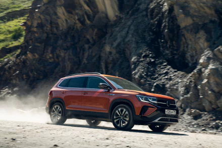  Orange 2021 Volkswagen Taos "JOY!" 4MOTION