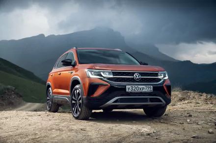  Orange 2021 Volkswagen Taos "JOY!" 4MOTION