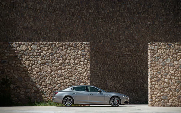  Silver Maserati Quattroporte S Q4 GranLusso