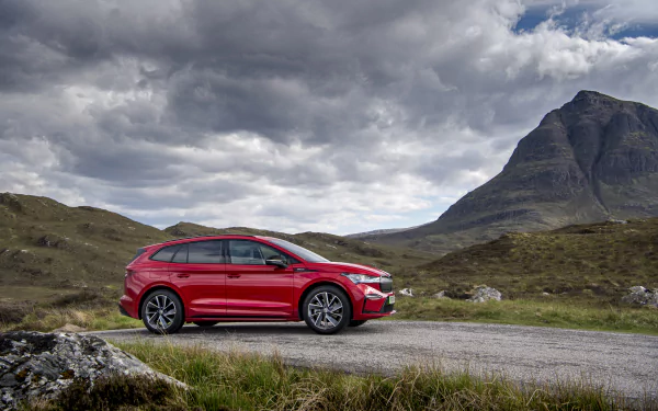  Red Škoda Enyaq Sportline iV 80
