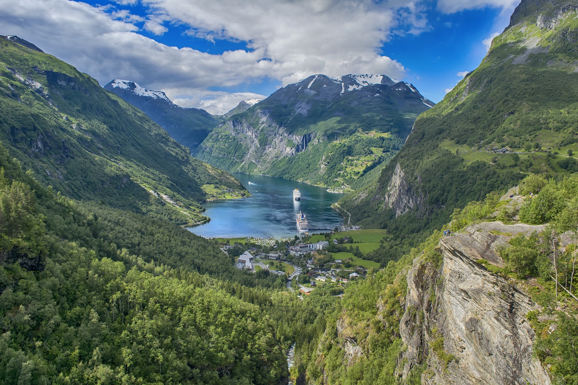 Earth Geirangerfjord HD Wallpaper | Background Image