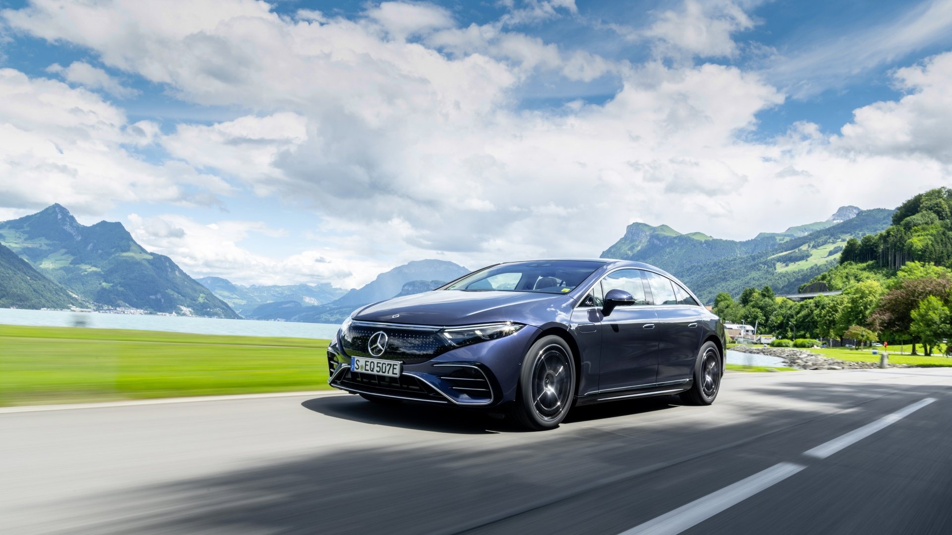 Download Electric Car Vehicle Mercedes-Benz EQS 580 4MATIC 4k Ultra HD Wallpaper