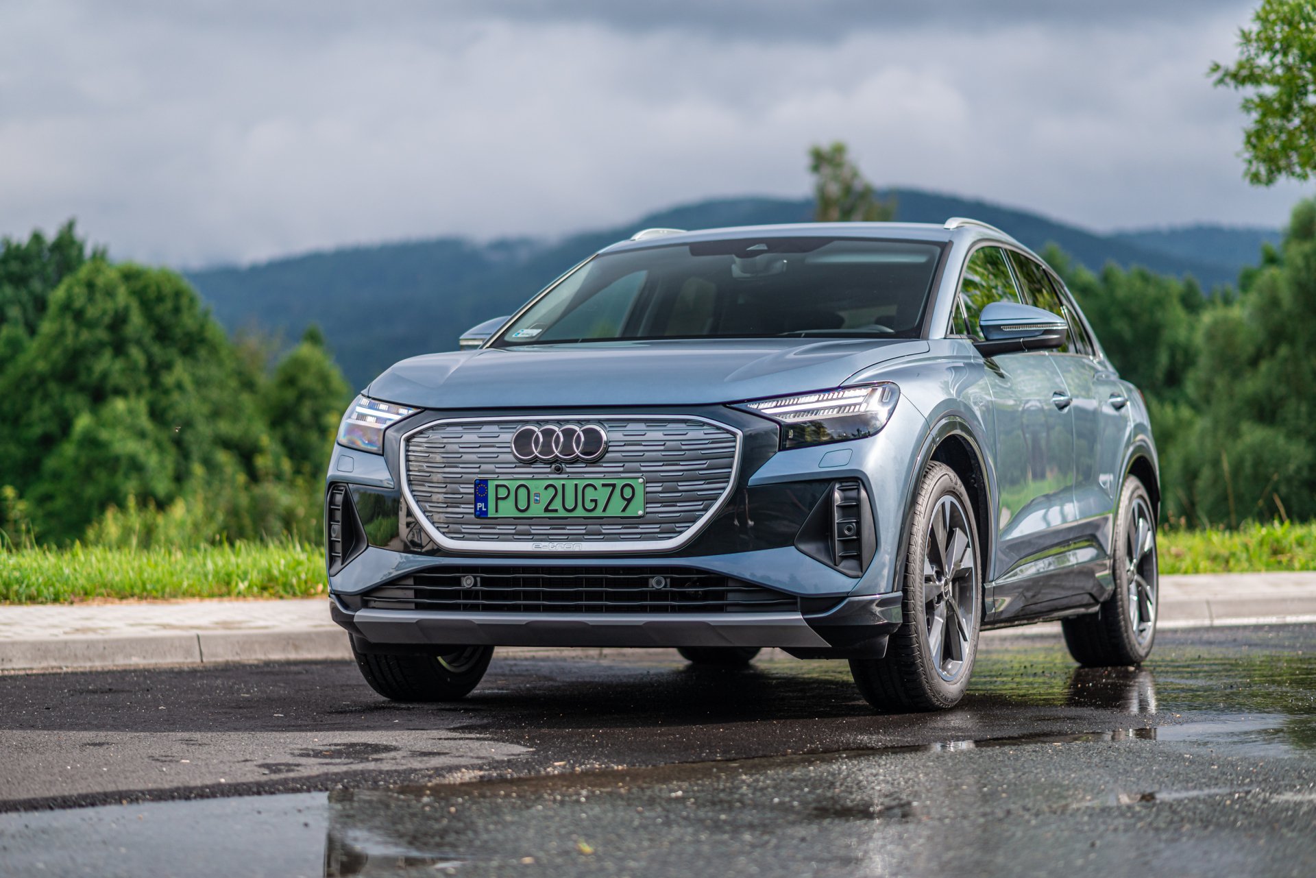 Download Electric Car SUV Audi Q4 Vehicle Audi Q4 E-tron HD Wallpaper