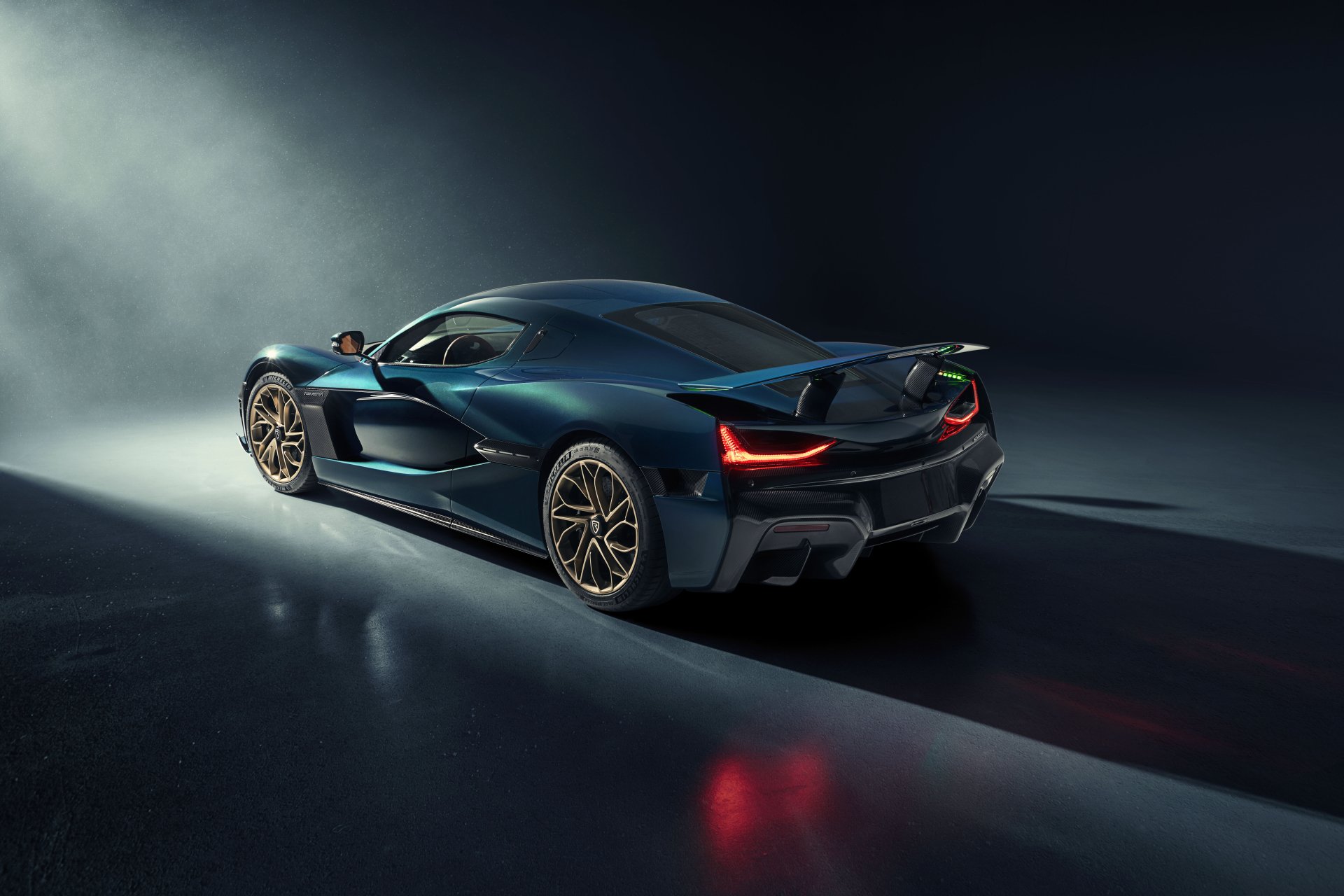 Download Vehicle Rimac Nevera 8k Ultra HD Wallpaper