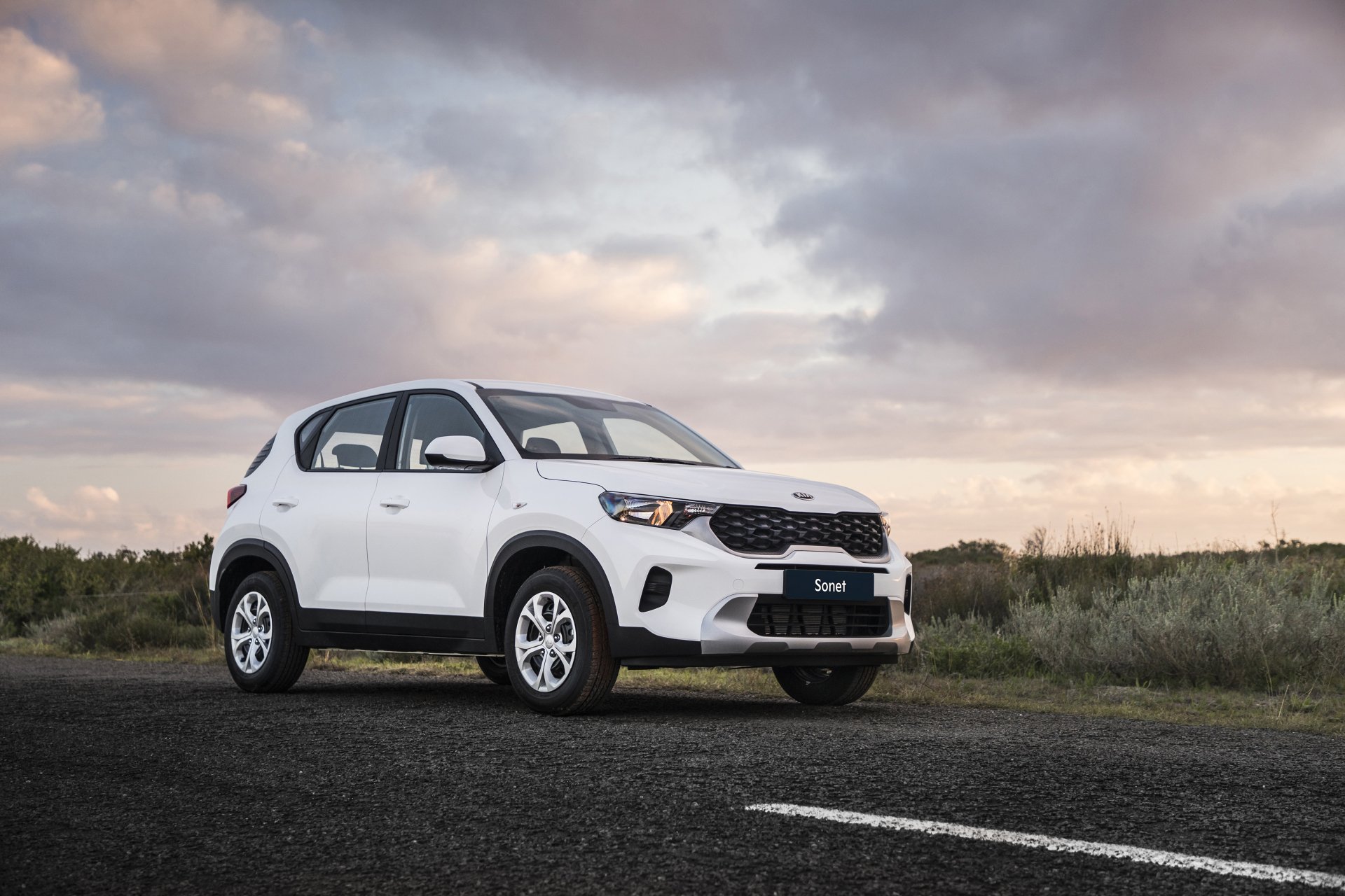 Download SUV Vehicle Kia Sonet LX 4k Ultra HD Wallpaper