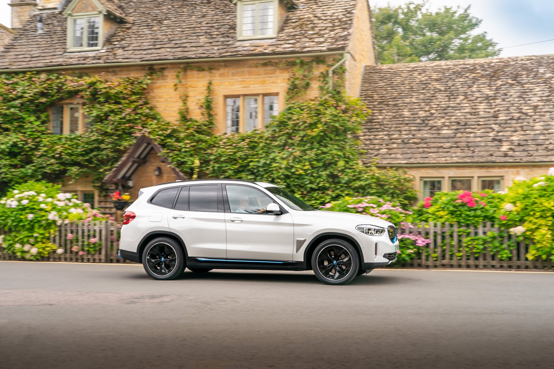 Download Electric Car SUV Vehicle BMW IX3 4k Ultra HD Wallpaper