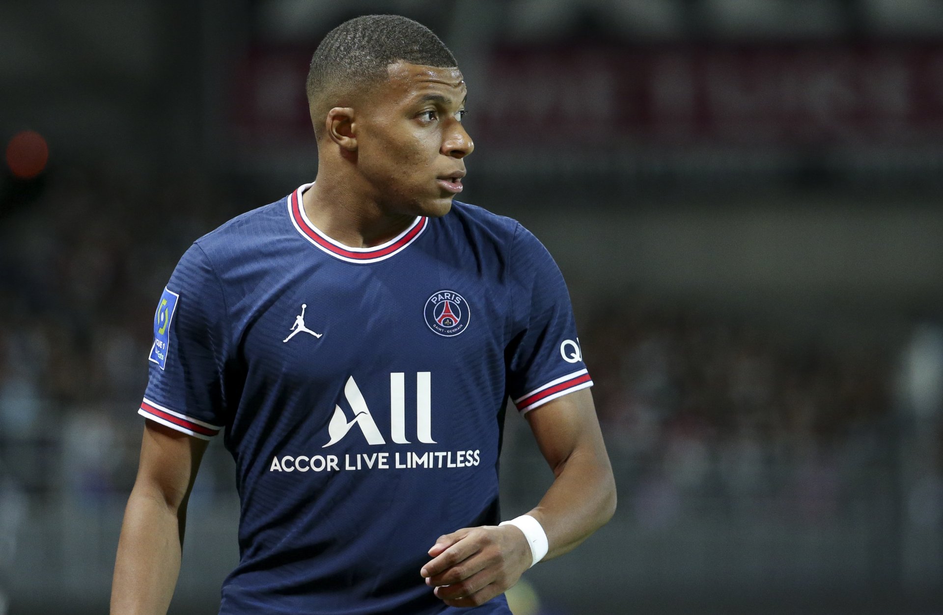 Sports Kylian Mbappé HD Wallpaper