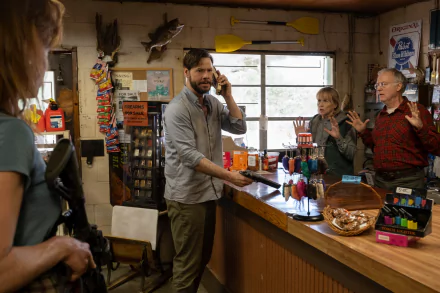 Ike Barinholtz movie The Hunt (2020) HD Desktop Wallpaper | Background Image