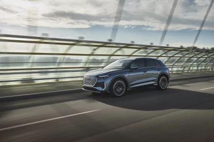  2021 Audi Q4 40 e-tron S line