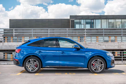  Blue Audi Q5 Sportback 55 TFSI e quattro S line