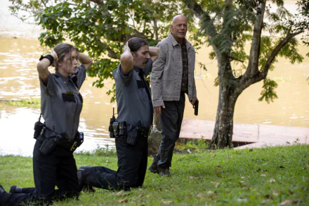 Bruce Willis movie Out of Death HD Desktop Wallpaper | Background Image