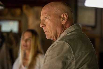 Bruce Willis movie Out of Death HD Desktop Wallpaper | Background Image