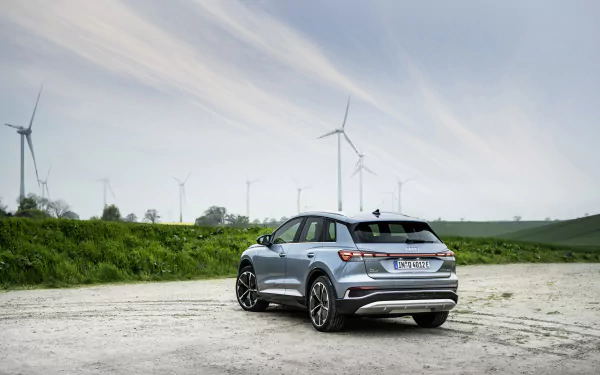  Audi Q4 45 e-tron quattro S line