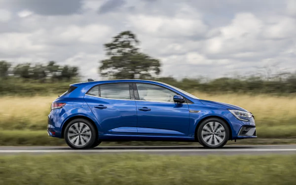  Blue Renault Mégane E-TECH Plug-in Hybrid R.S. Line