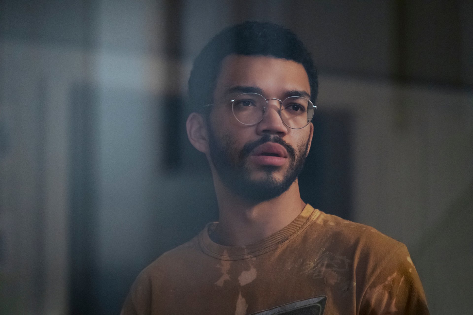 Download Justice Smith Movie The Voyeurs HD Wallpaper