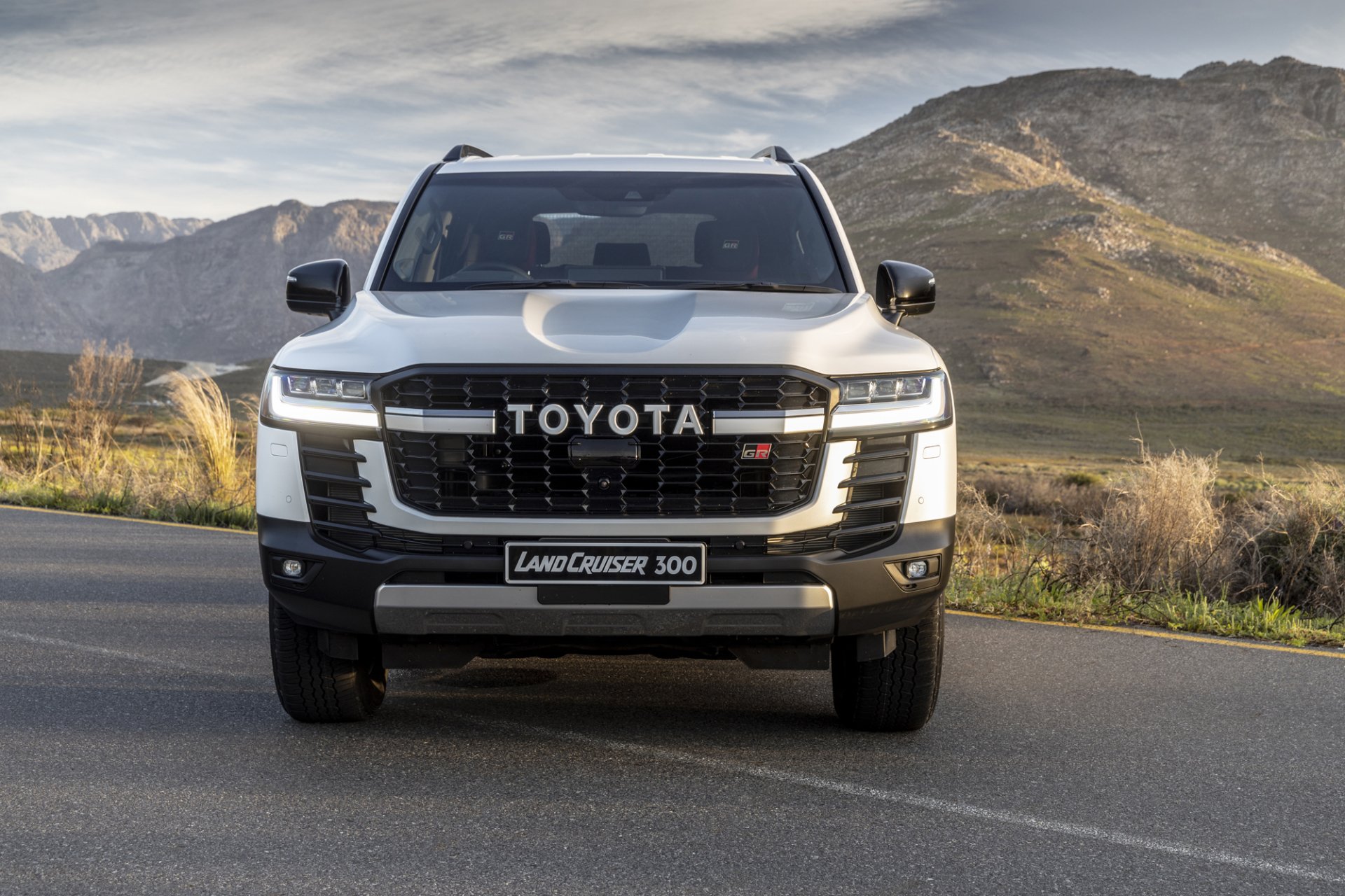 Download White Car SUV Vehicle Toyota Land Cruiser GR-S HD Wallpaper