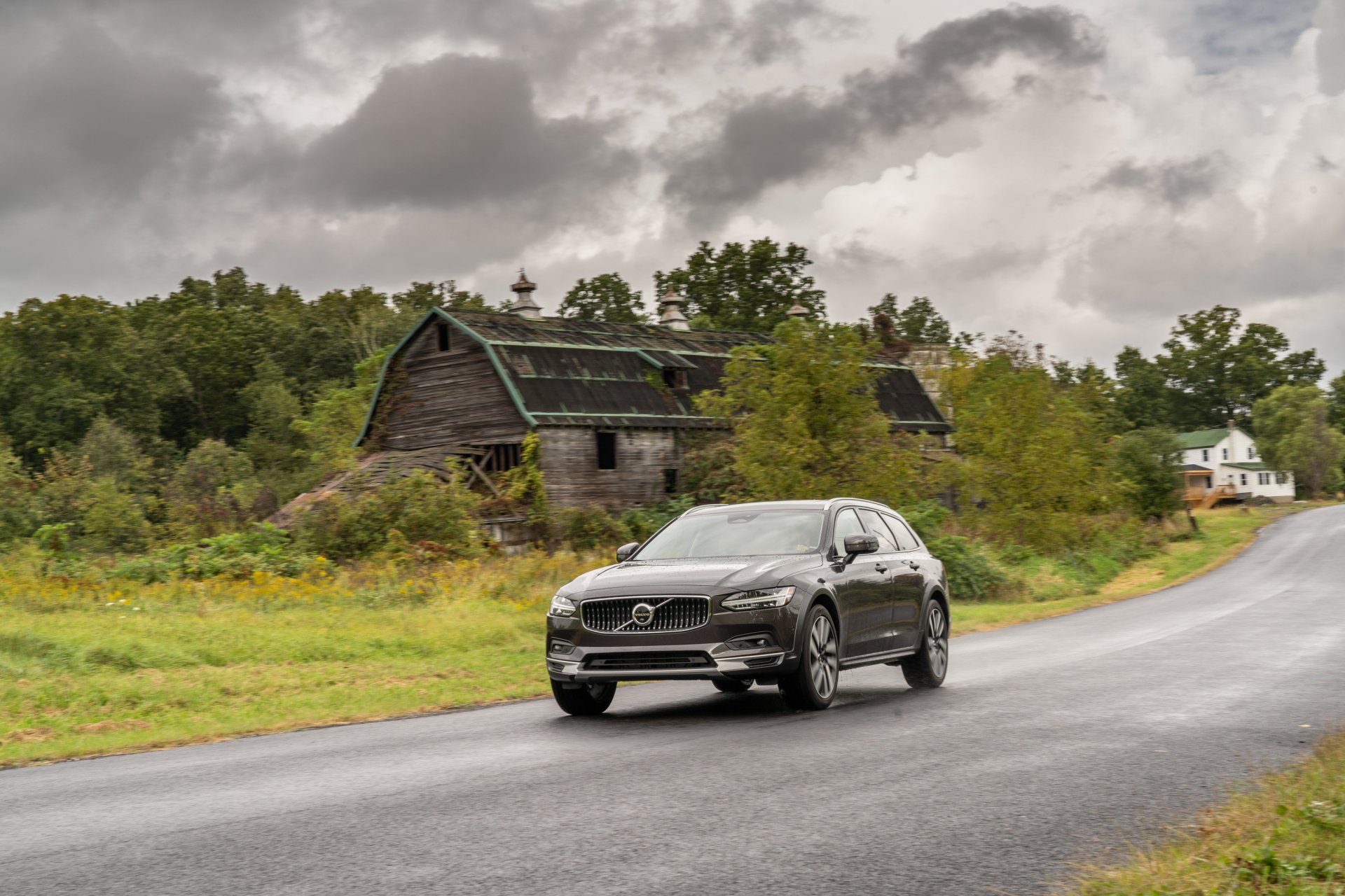 Download Vehicle Volvo V90 B6 AWD HD Wallpaper
