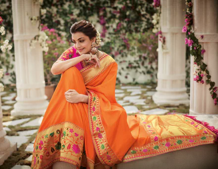 saree Bollywood actress Indian Celebrity Kajal Aggarwal HD Desktop Wallpaper | Background Image