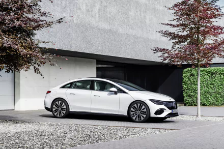  Mercedes-Benz EQE 350 Electric Art Line (V295)