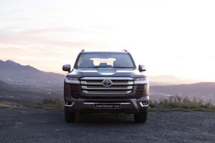 SUV vehicle Toyota Land Cruiser ZX HD Desktop Wallpaper | Background Image