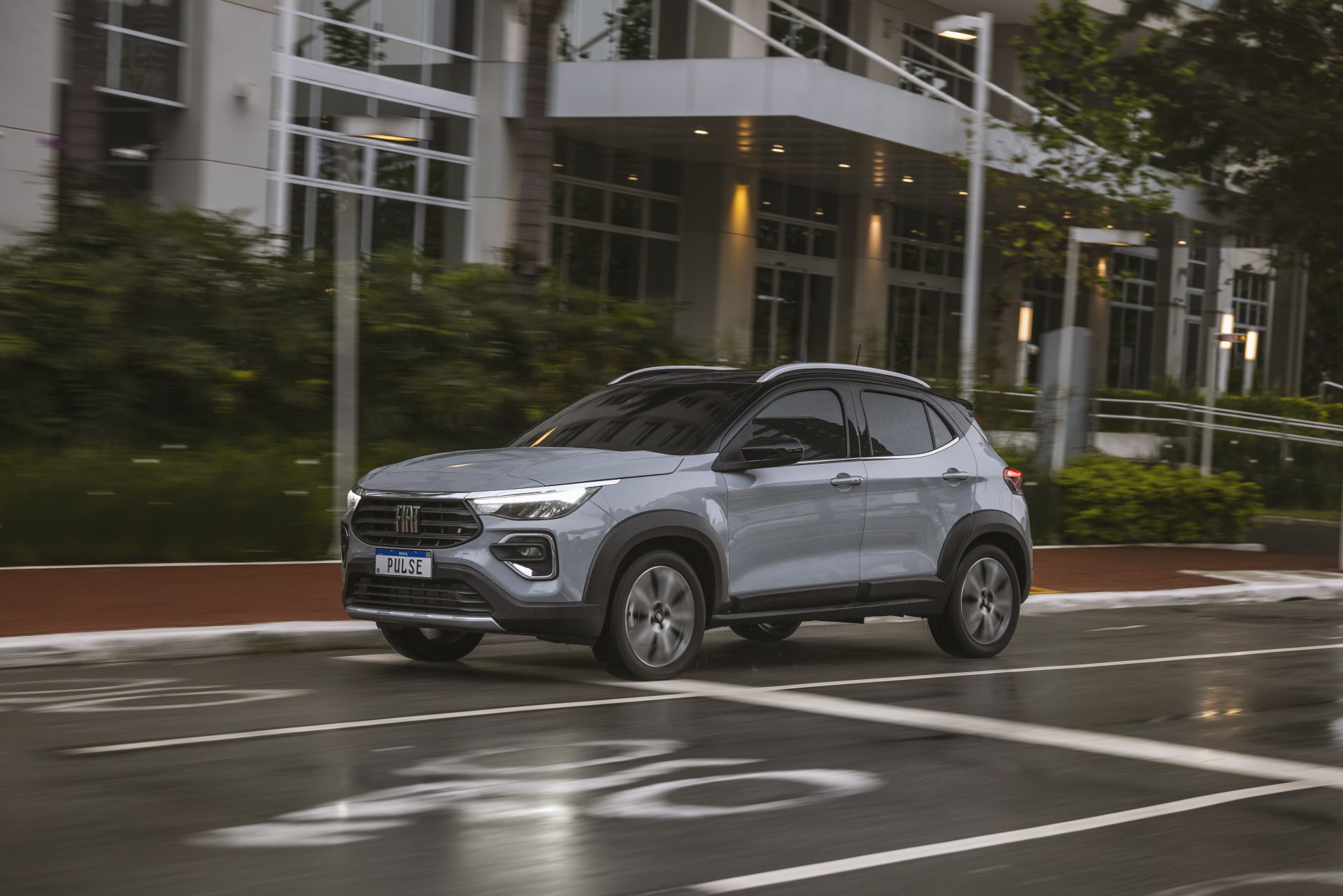 Download SUV Vehicle Fiat Pulse Impetus Turbo 200 4k Ultra HD Wallpaper