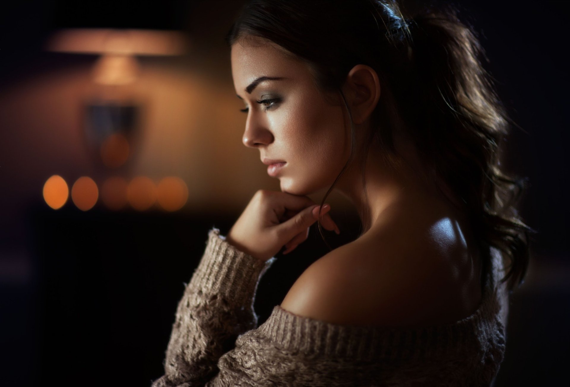 Download Woman Mood HD Wallpaper by Maarten Quaadvliet