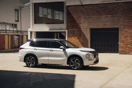 SUV Mitsubishi Outlander Exceed vehicle Mitsubishi Outlander HD Desktop Wallpaper | Background Image