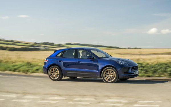 SUV vehicle Porsche Macan HD Desktop Wallpaper | Background Image