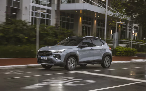 SUV vehicle Fiat Pulse Impetus Turbo 200 HD Desktop Wallpaper | Background Image