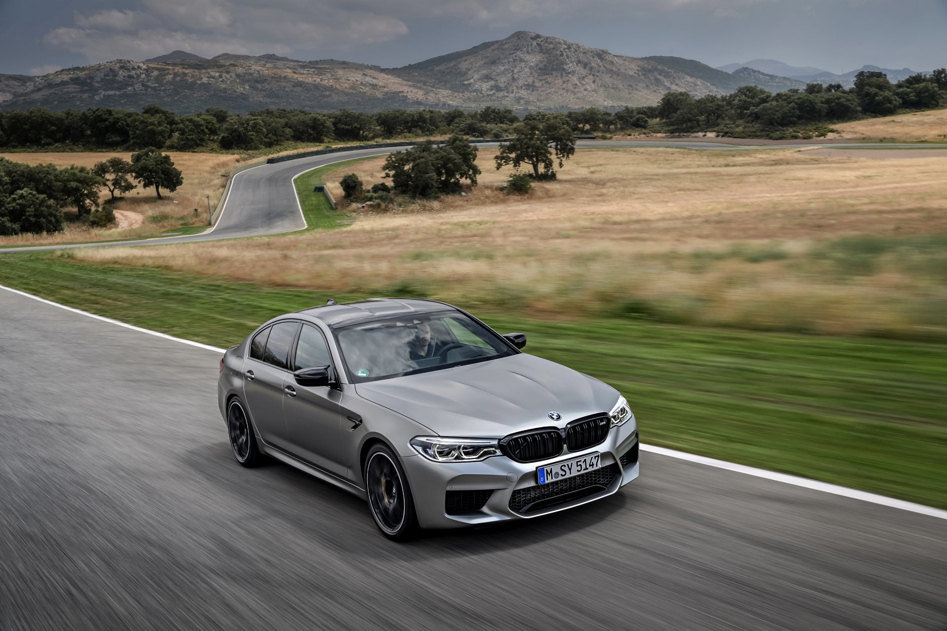 Download Vehicle BMW M5 Competition 4k Ultra HD Wallpaper