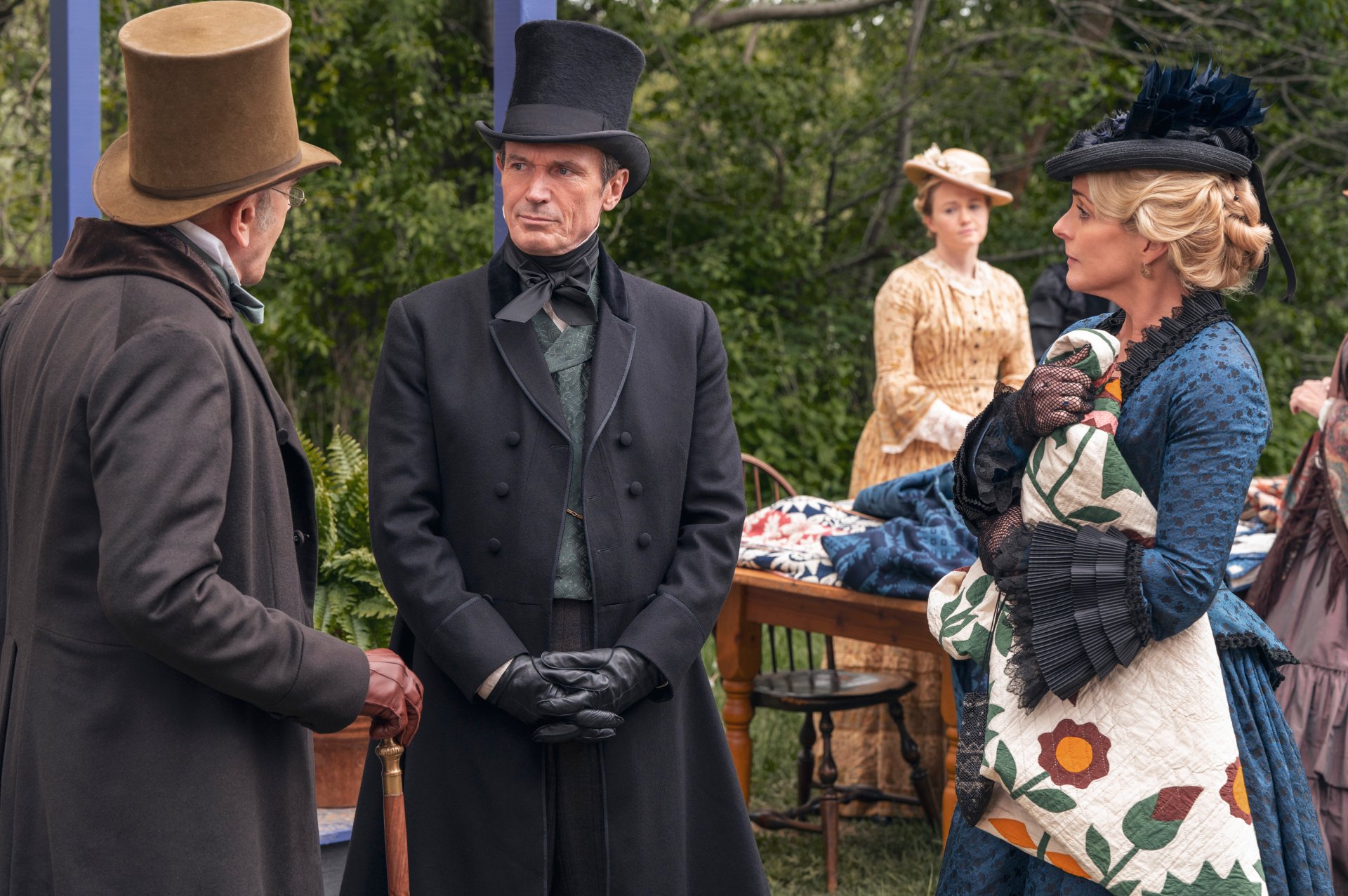 Download TV Show Dickinson 4k Ultra HD Wallpaper