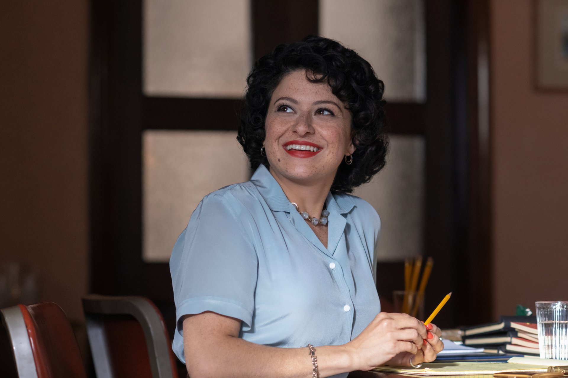 Download Alia Shawkat Movie Being The Ricardos 4k Ultra HD Wallpaper