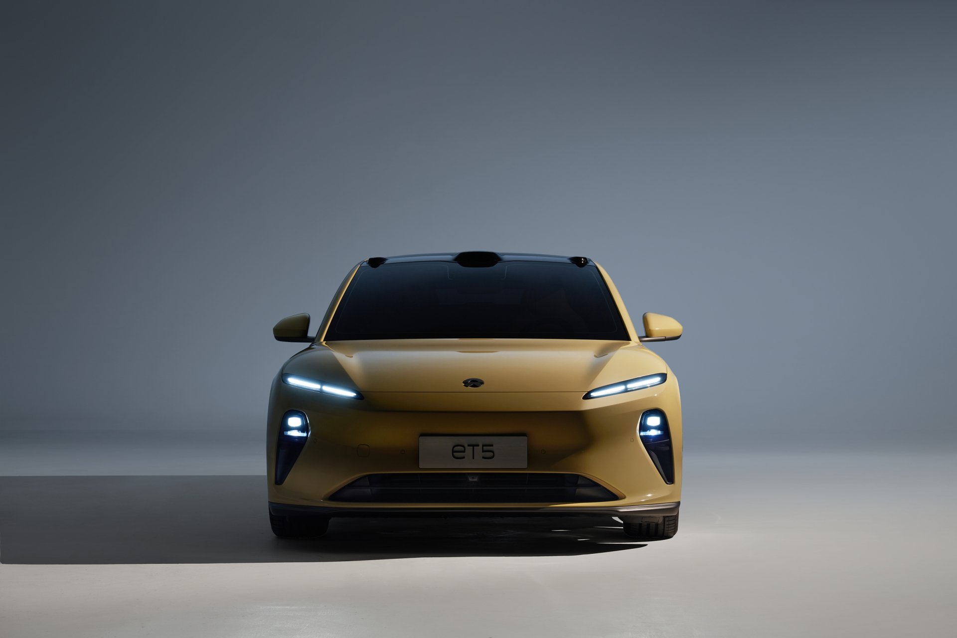 Download Electric Car Sedan Vehicle NIO ET5 HD Wallpaper