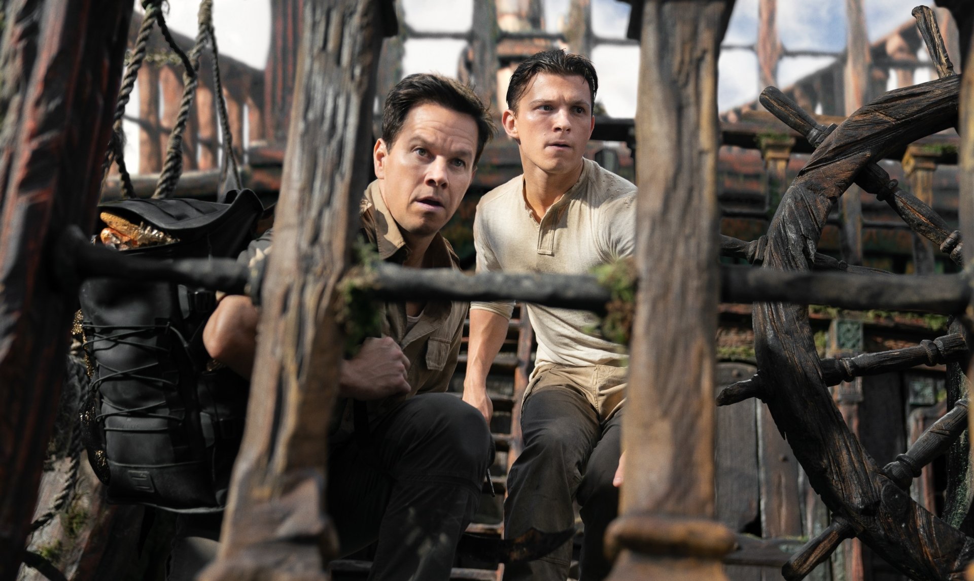 Download Victor Sullivan Tom Holland Nathan Drake Mark Wahlberg Movie Uncharted HD Wallpaper
