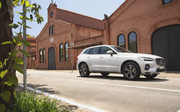 SUV Volvo XC60 T8 vehicle Volvo XC60 HD Desktop Wallpaper | Background Image