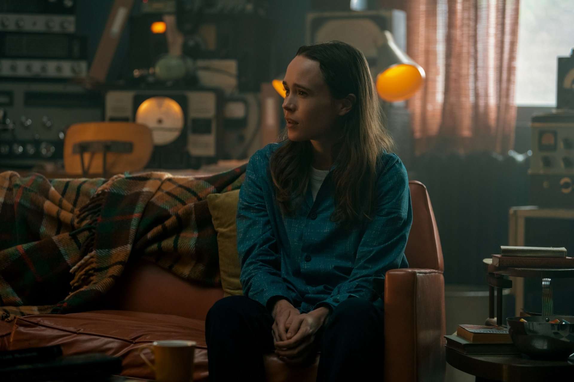 Download Elliot Page Vanya Hargreeves TV Show The Umbrella Academy HD Wallpaper