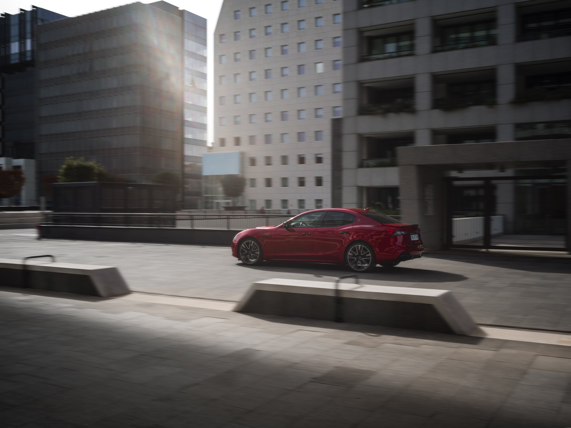 Download Maserati Ghibli Trofeo Carbon Pack Vehicle Maserati Ghibli 8k Ultra HD Wallpaper