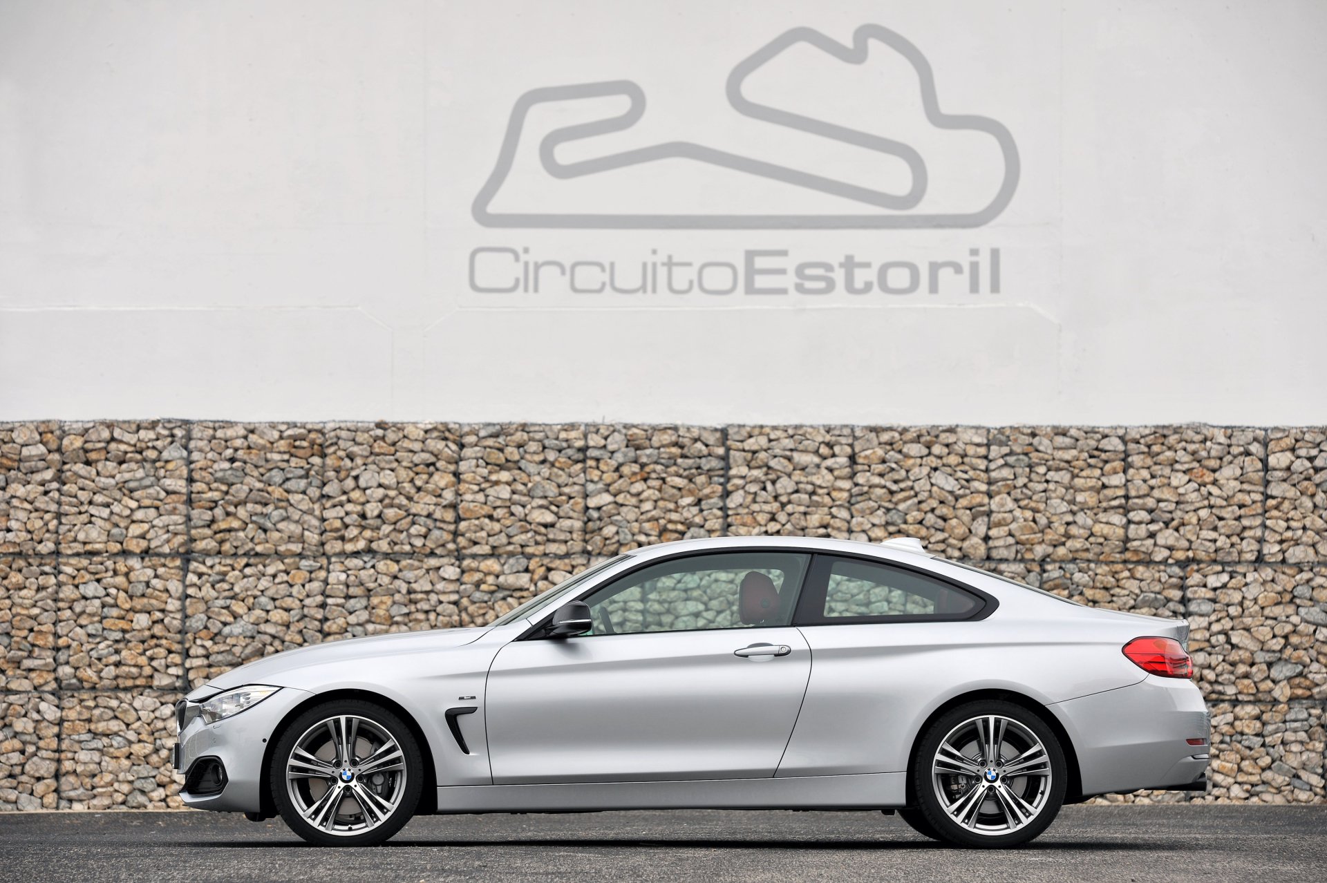Download BMW 435i Coupé Sport Line AT Vehicle BMW 4 Series HD Wallpaper