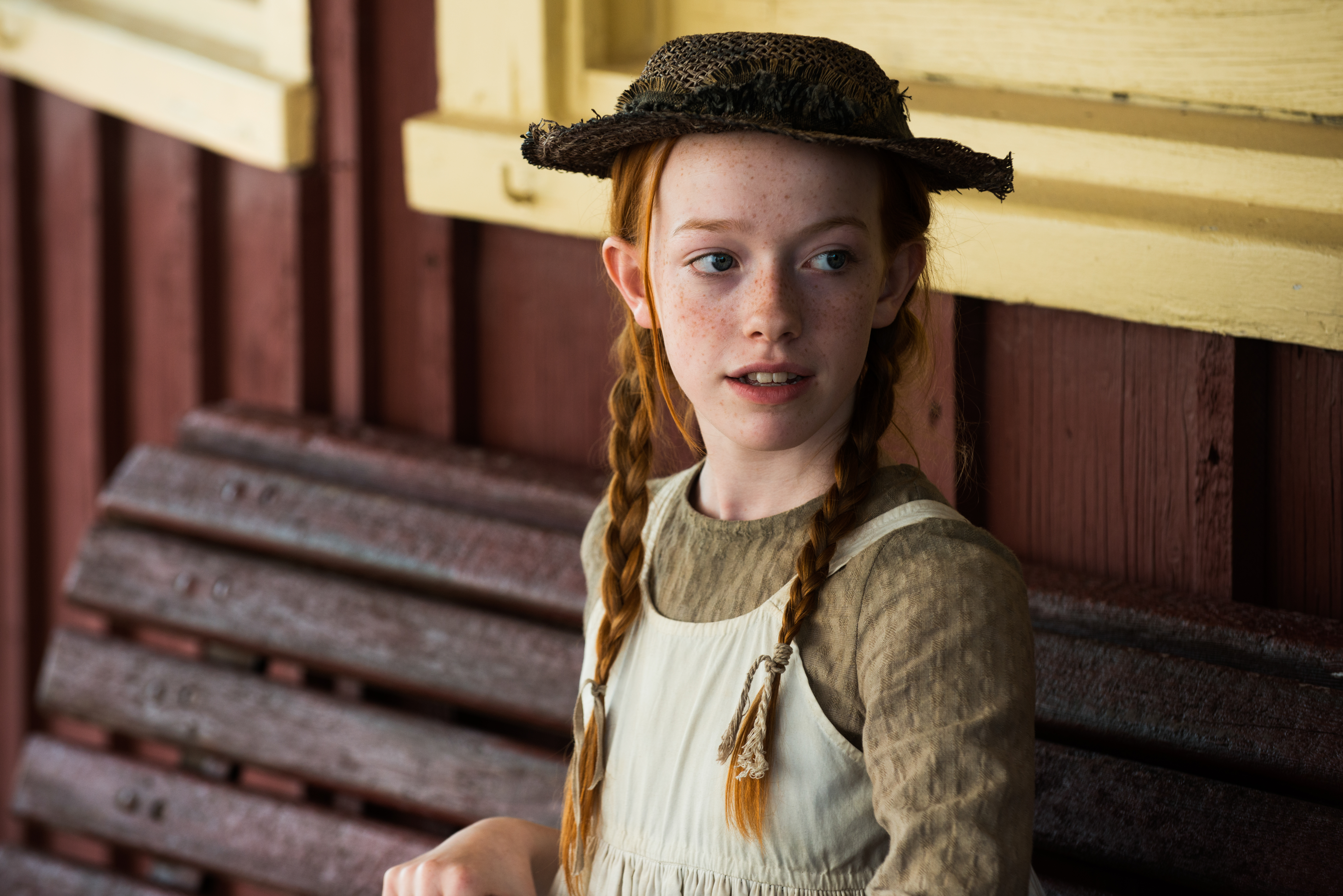 TV Show Anne with an E HD Wallpaper | Background Image