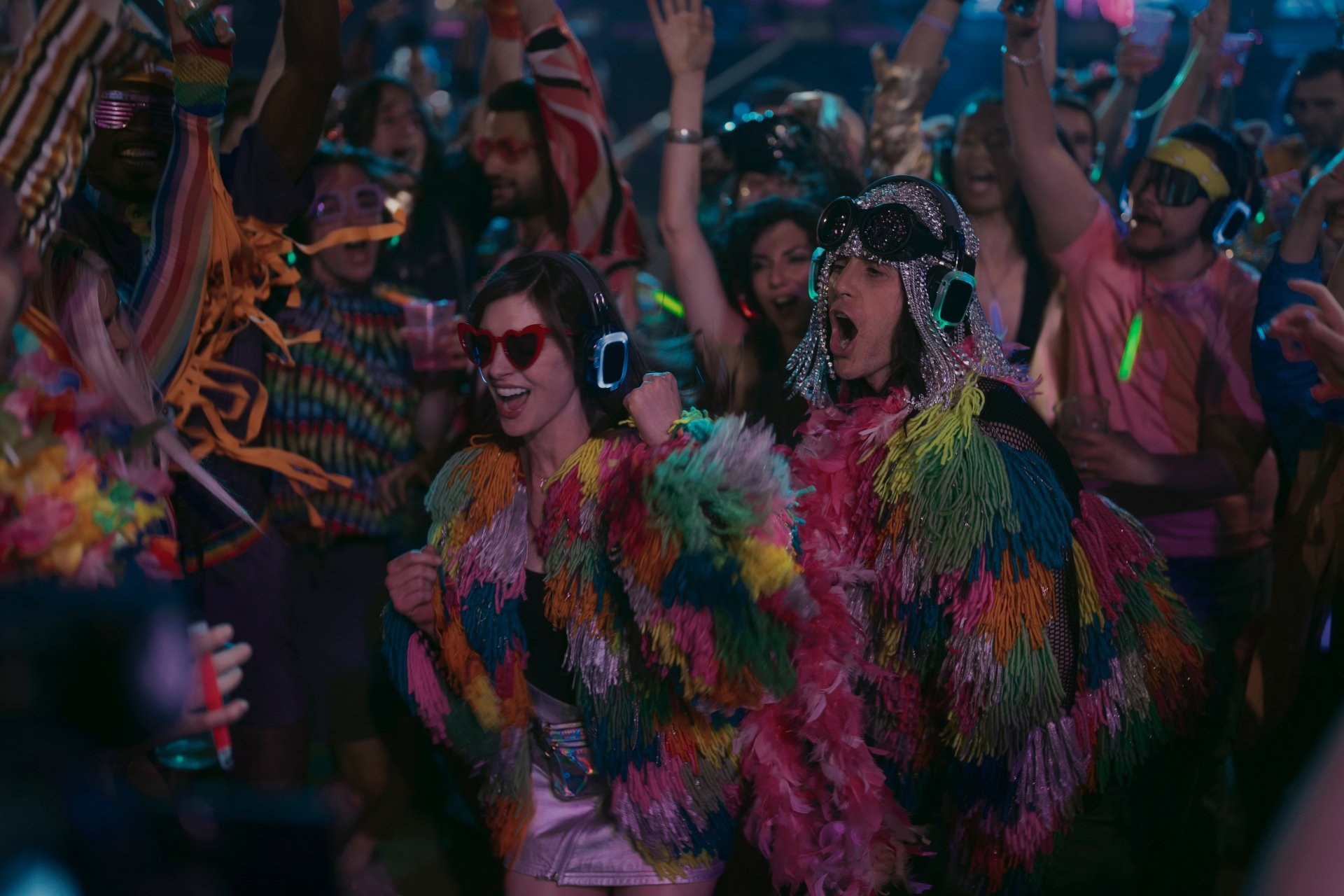 Download Anne Hathaway Jared Leto TV Show WeCrashed 4k Ultra HD Wallpaper