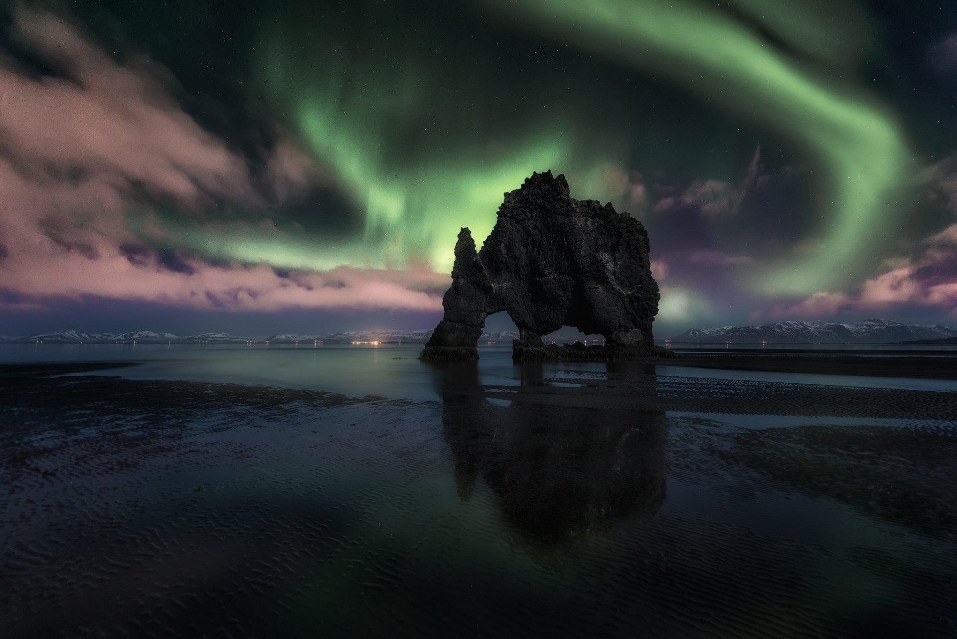Download Aurora Borealis Hvitserkur Night Nature Arch HD Wallpaper
