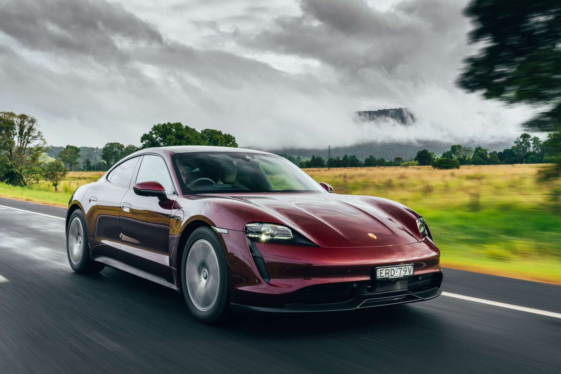 Download Vehicle Porsche Taycan 4k Ultra HD Wallpaper