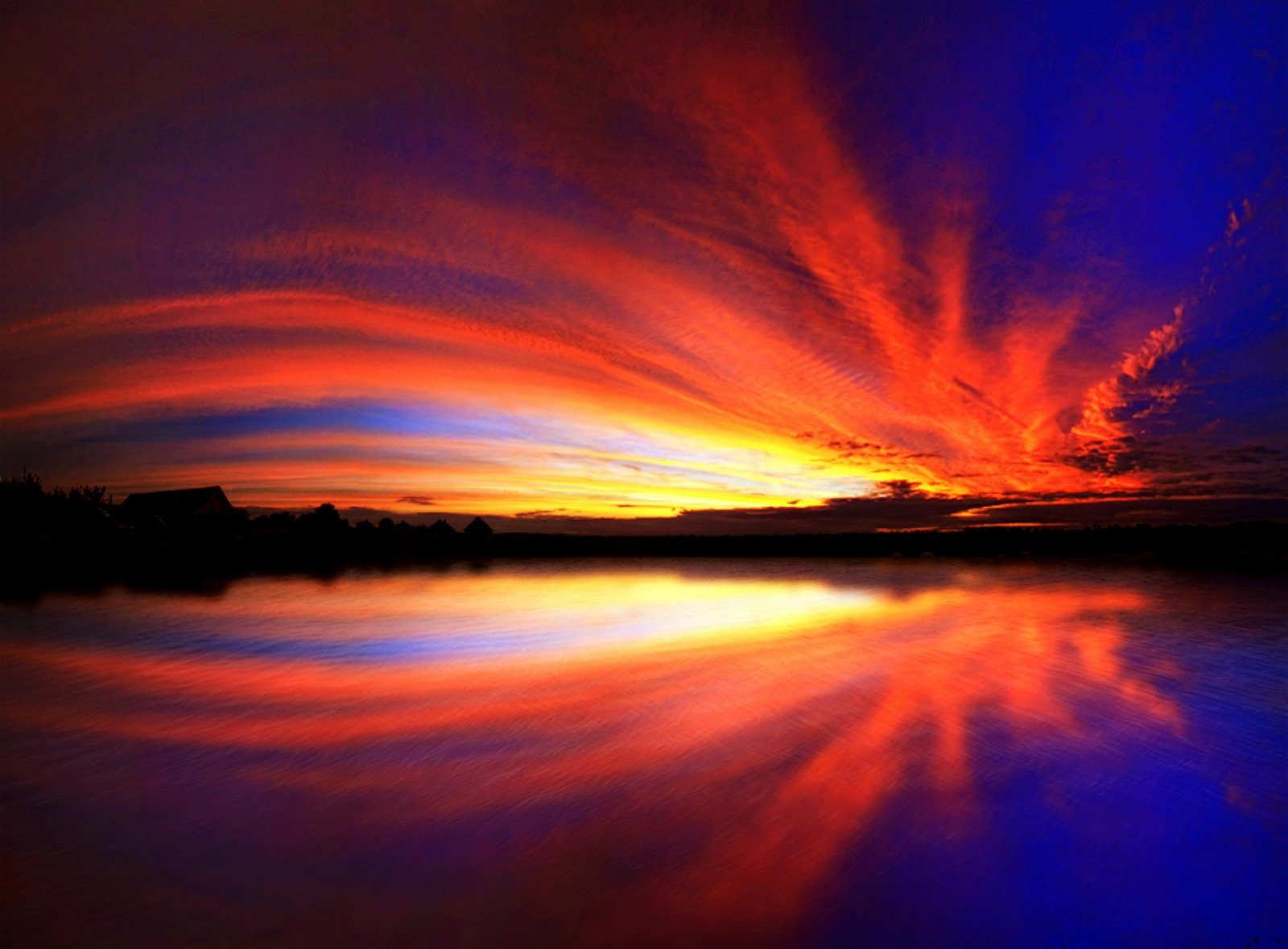 Download Nature Reflection Wallpaper