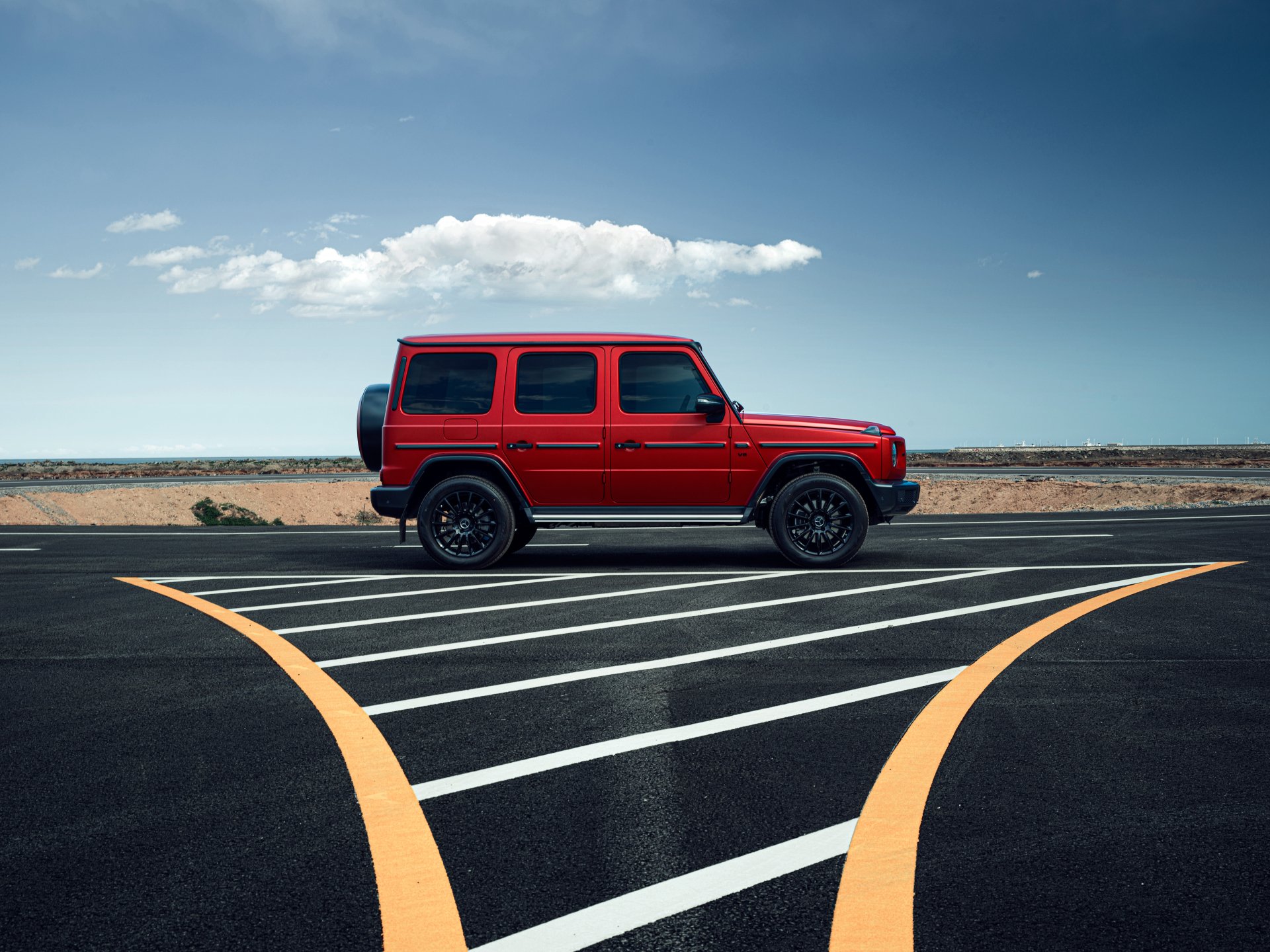 Download Vehicle Mercedes-Benz G-Class 4k Ultra HD Wallpaper