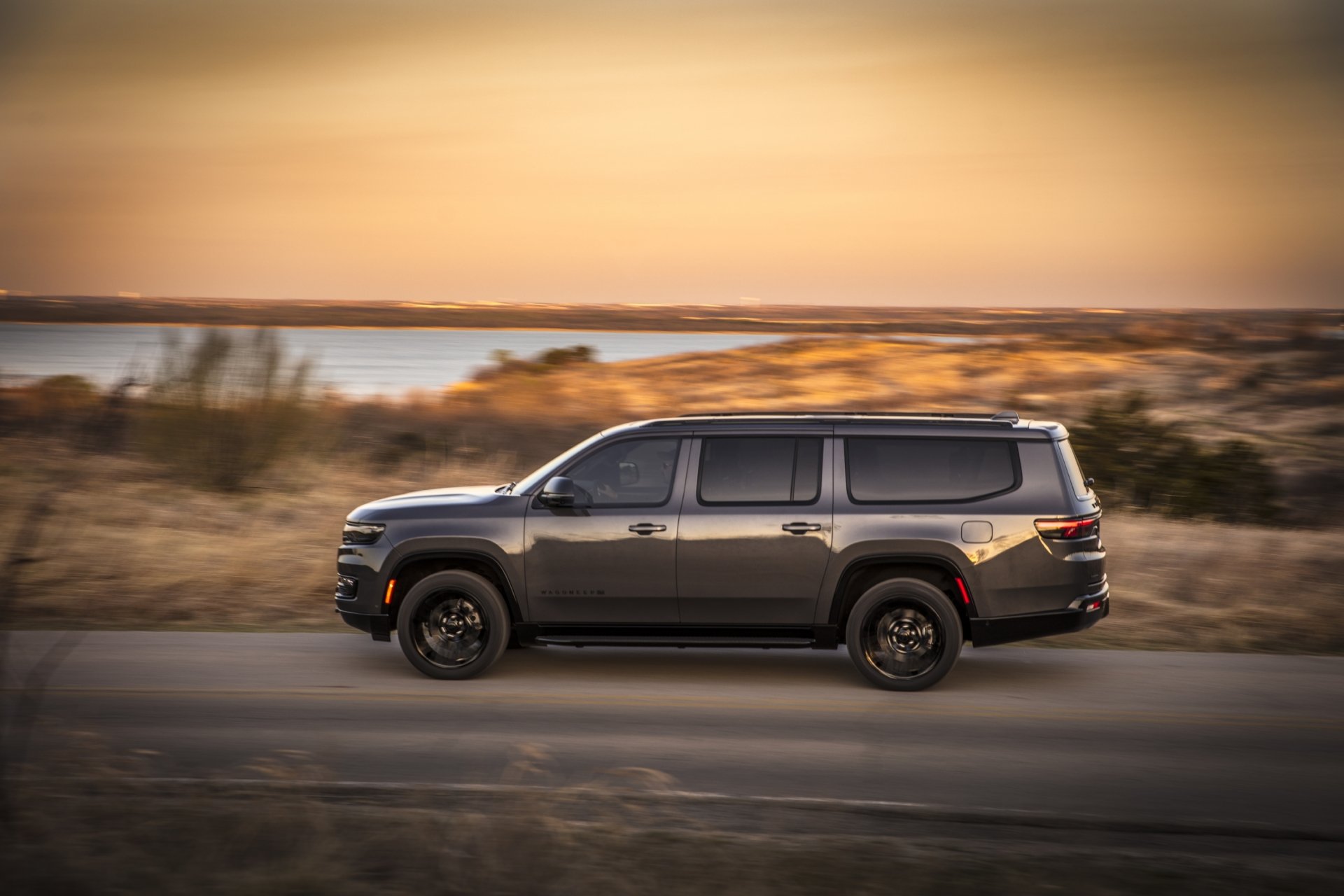 Download Vehicle Jeep Wagoneer HD Wallpaper