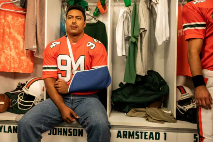 Uli Latukefu TV Show Young Rock HD Desktop Wallpaper | Background Image