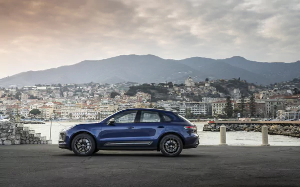 vehicle Porsche Macan Turbo HD Desktop Wallpaper | Background Image