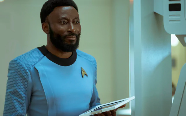 Dr. M'Benga (Star Trek) Babs Olusanmokun TV Show Star Trek: Strange New Worlds HD Desktop Wallpaper | Background Image